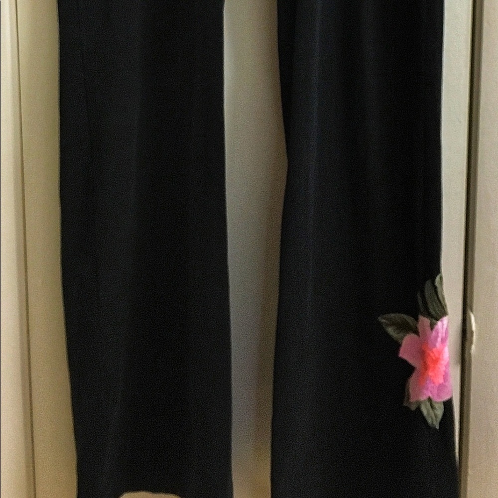 VS Pink Flat Waist Yoga Flares